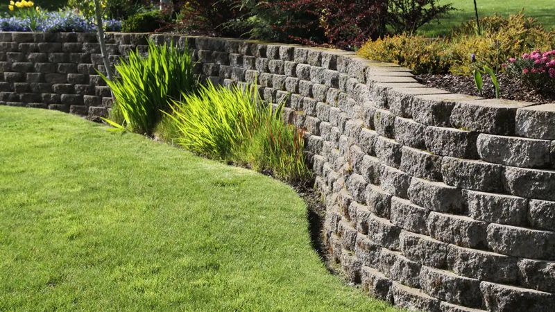 RETAINING WALLS