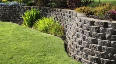 RETAINING WALLS